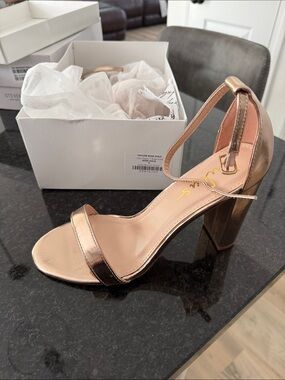 Lulu's Rose Gold Block Heel Sandal